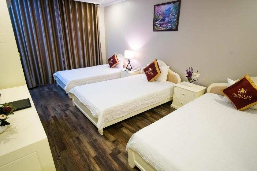 Phòng 3 Người Nhìn Ra Thành Phố Phòng 3 Người Nhìn Ra Thành Phố