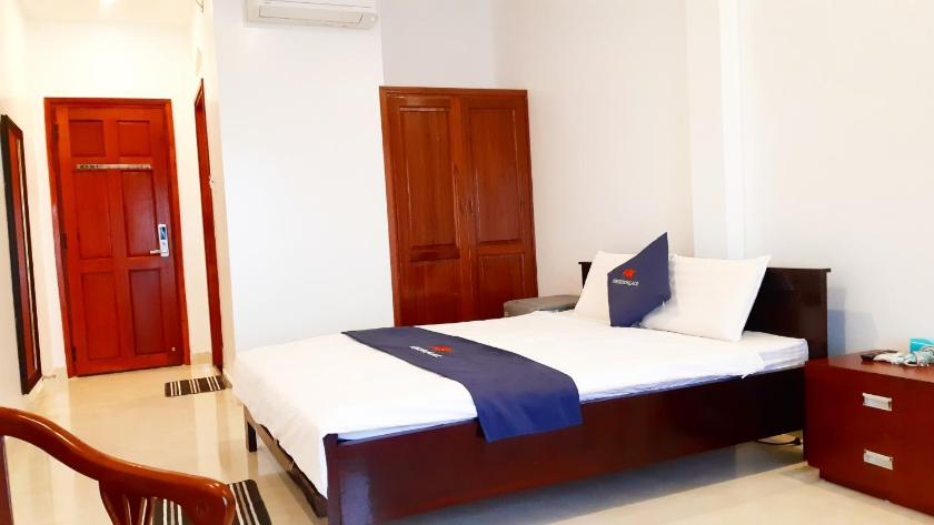 Phòng Deluxe Giường Đôi Nhìn Ra Biển Phòng Deluxe Giường Đôi Nhìn Ra Biển