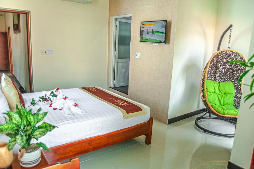 Phòng Giường Đôi Có Ban Công (2 Người Lớn + 1 Trẻ Em)