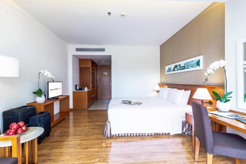 Phòng Senior Deluxe Giường Đôi