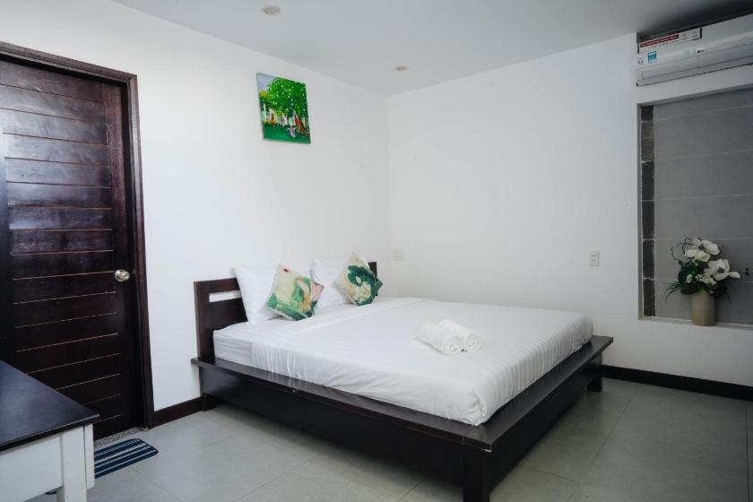 Phòng Có Giường Cỡ King Nhìn Ra Vườn Phòng Có Giường Cỡ King Nhìn Ra Vườn