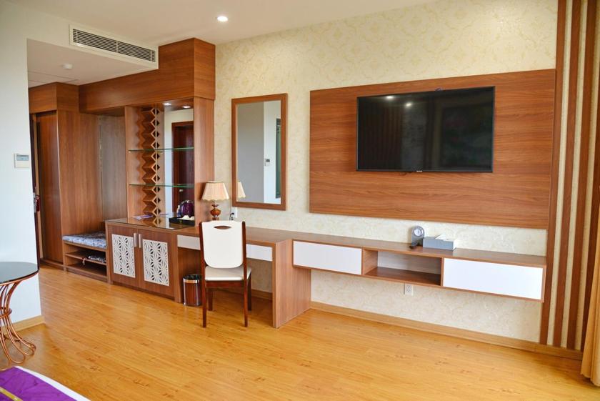 Phòng Deluxe Giường Đôi Có Ban Công Phòng Deluxe Giường Đôi Có Ban Công