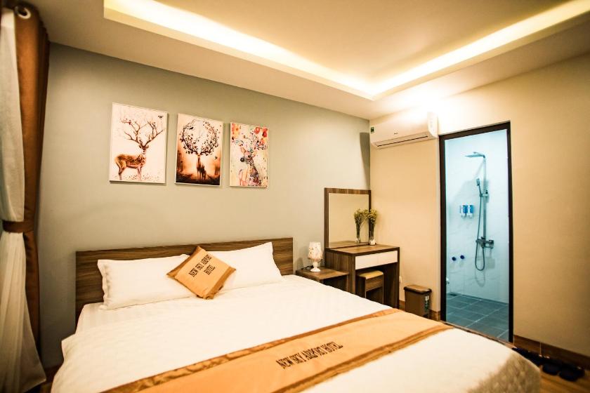 Phòng Deluxe Có Giường Cỡ King Phòng Deluxe Có Giường Cỡ King