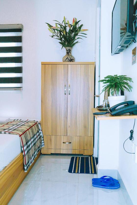 Phòng Đơn Tiêu chuẩn có Cửa sổ  Phòng Đơn Tiêu chuẩn có Cửa sổ