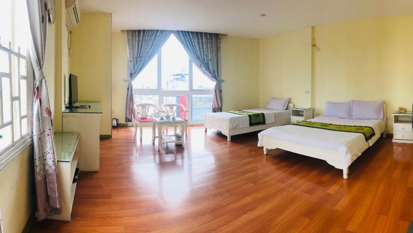 Phòng Deluxe Giường Đôi Có Ban Công Phòng Deluxe Giường Đôi Có Ban Công