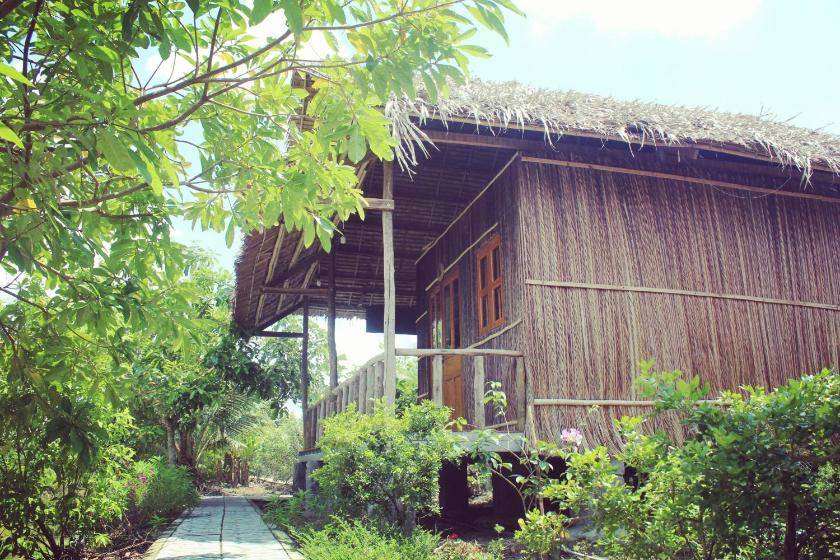 Bungalow Với Giường Đôi - Nhìn Ra Hồ