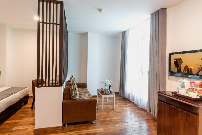 Suite Nhìn Ra Thành Phố