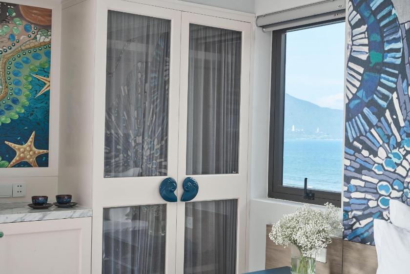 Phòng Giường Đôi Nhìn Ra Một Góc Biển Phòng Giường Đôi Nhìn Ra Một Góc Biển