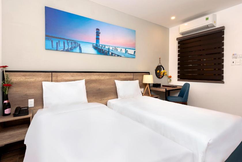 Phòng Tiêu Chuẩn 2 Giường Đơn  Phòng Tiêu Chuẩn 2 Giường Đơn