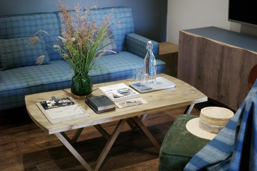 Căn Hộ Có Ban Công Căn Hộ Có Ban Công