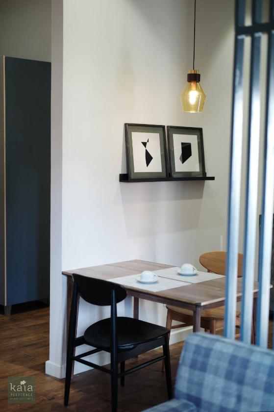 Căn Hộ Nhìn Ra Vườn Căn Hộ Nhìn Ra Vườn