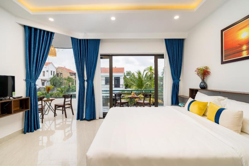 Phòng Deluxe Giường Đôi Có Ban Công Phòng Deluxe Giường Đôi Có Ban Công