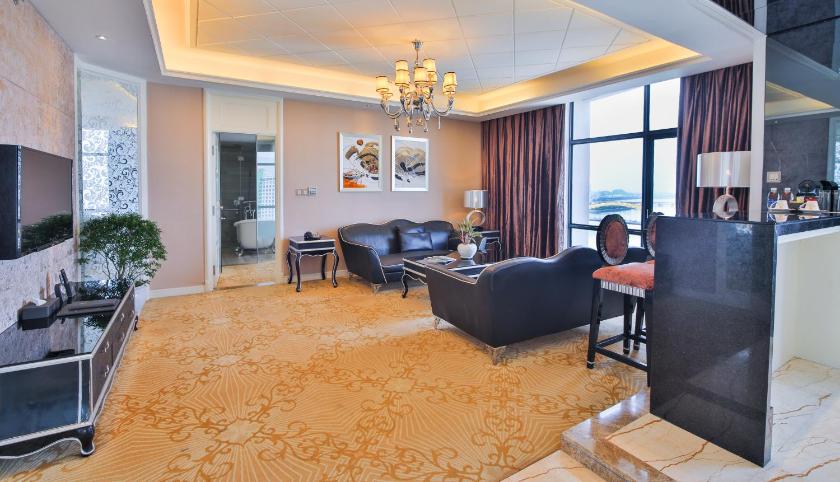 Two-Bedroom Apartment - One-way airport transfer & Afternoon Tea Included Once Per Stay Two-Bedroom Apartment - One-way airport transfer & Afternoon Tea Included Once Per Stay