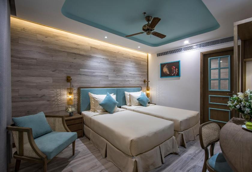 Phòng Deluxe 2 Giường Đơn (Cửa Sổ Bên Trong) + Trà Chiều Miễn Phí Phòng Deluxe 2 Giường Đơn (Cửa Sổ Bên Trong) + Trà Chiều Miễn Phí