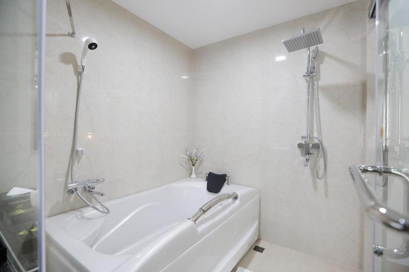 Phòng 3 Người Có Bồn Tắm