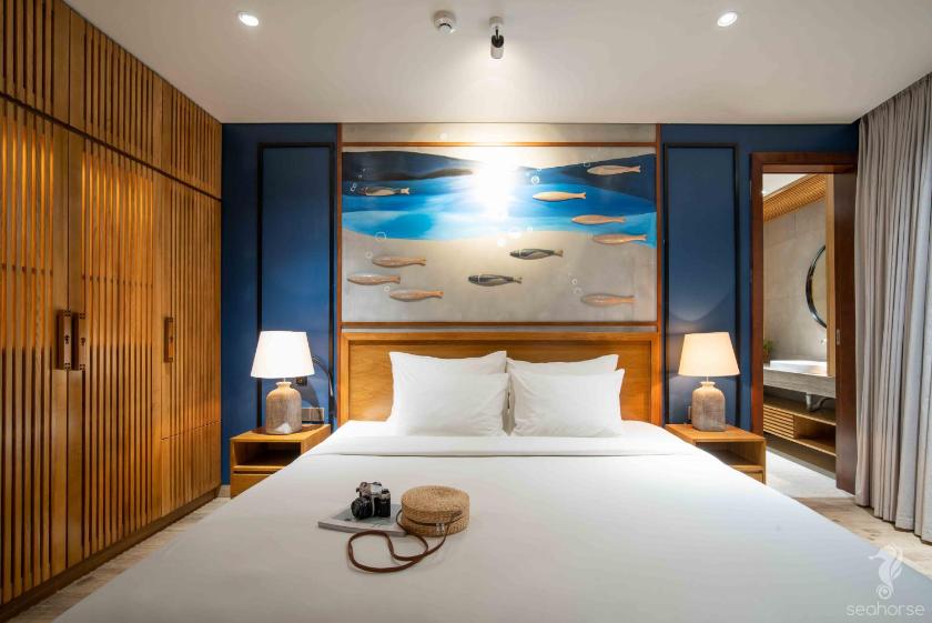 Suite Deluxe Nhìn Ra Toàn Cảnh Sông  Suite Deluxe Nhìn Ra Toàn Cảnh Sông