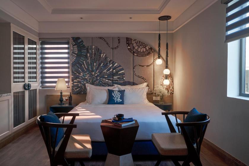 Phòng Giường Đôi Nhìn Ra Một Góc Biển Phòng Giường Đôi Nhìn Ra Một Góc Biển