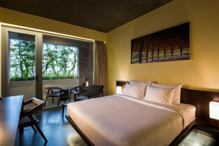 Phòng Deluxe Giường Đôi Nhìn Ra Thành Phố Phòng Deluxe Giường Đôi Nhìn Ra Thành Phố