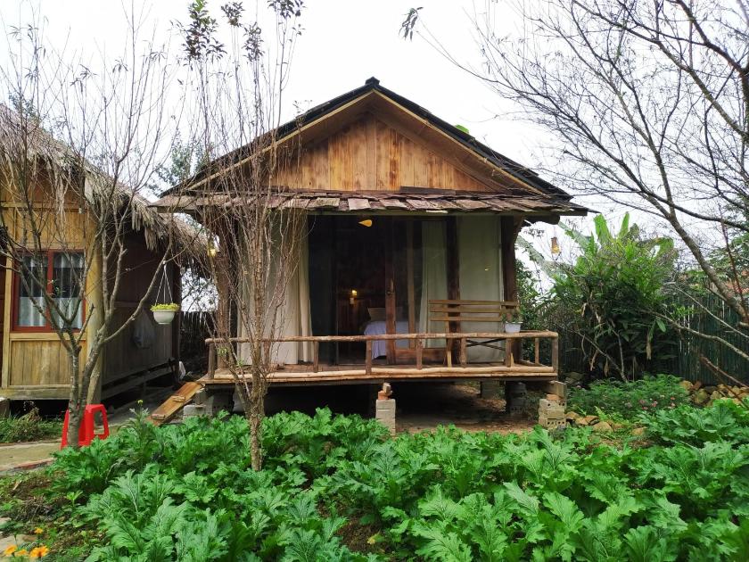 Bungalow với Sân hiên