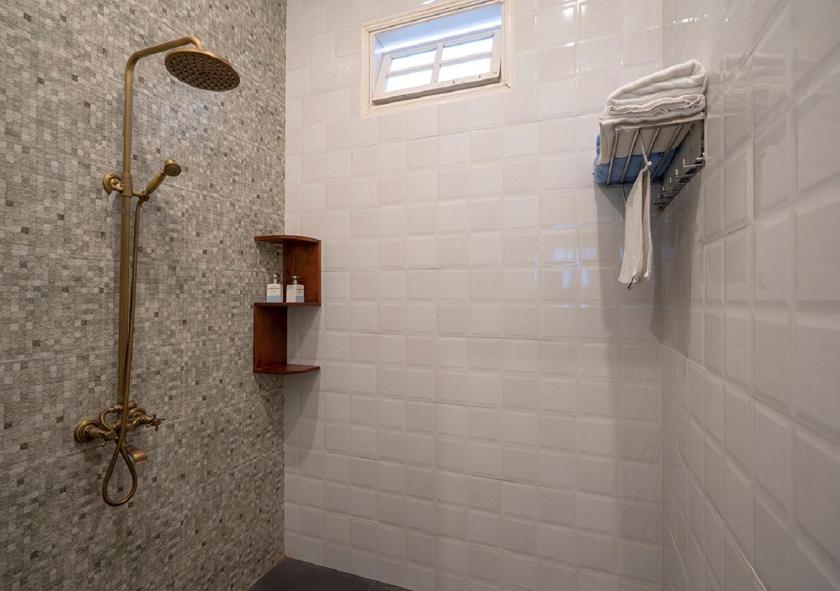 Phòng Deluxe cho 3 Người Phòng Deluxe cho 3 Người