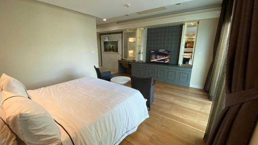 Căn Hộ Nhìn Ra Biển Căn Hộ Nhìn Ra Biển