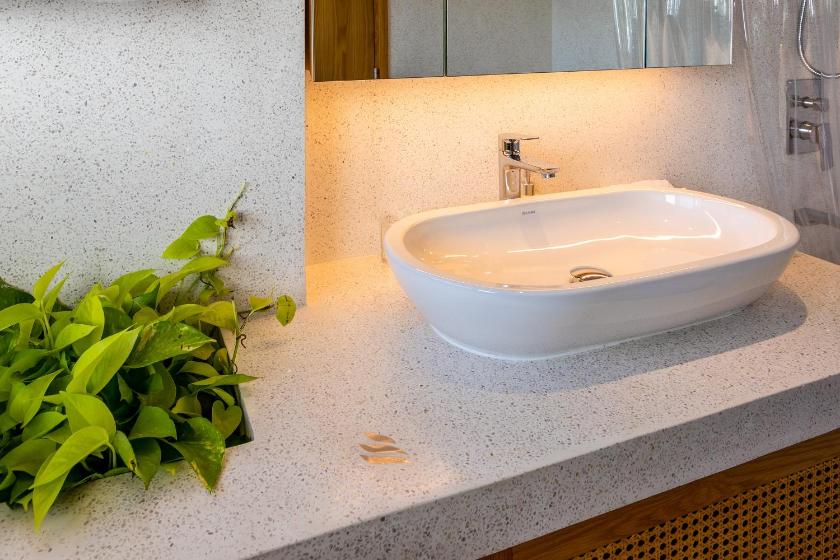 Studio Có Giường Cỡ King