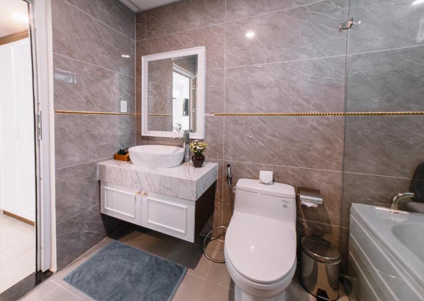 Phòng Gia Đình Premier Có Cửa Sổ