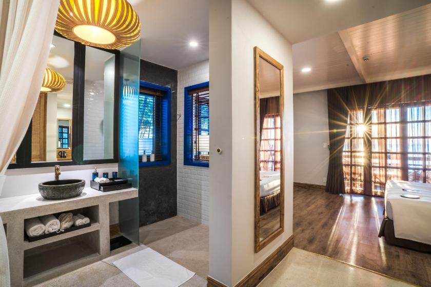 Phòng Deluxe Có Giường Cỡ King Nhìn Ra Biển