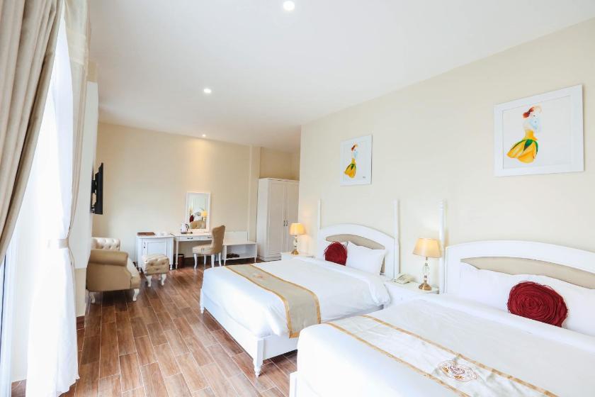 Phòng Deluxe Gia đình