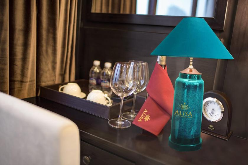 Suite Junior Nhìn ra Biển - 2 Ngày 1 Đêm Suite Junior Nhìn ra Biển - 2 Ngày 1 Đêm