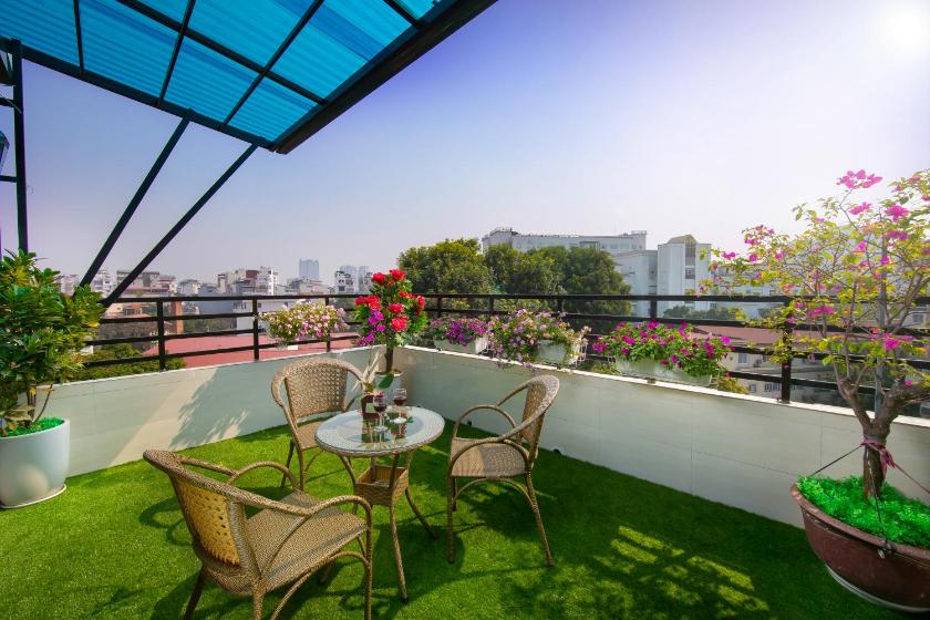 Phòng Gia Đình Có Ban Công Phòng Gia Đình Có Ban Công