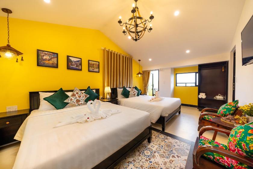 Phòng Gia Đình Có Ban Công Phòng Gia Đình Có Ban Công