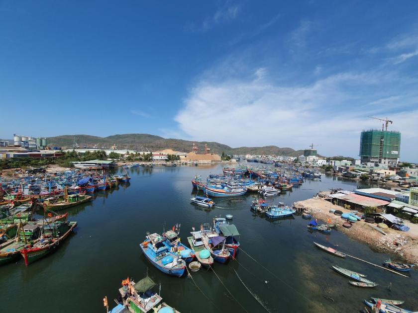 Phòng Có Giường Cỡ King Nhìn Ra Biển Phòng Có Giường Cỡ King Nhìn Ra Biển