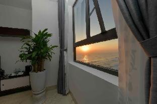 Room #391718241 Room #391718241