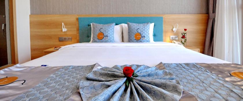 Phòng Deluxe Giường Đôi Nhìn Ra Biển Phòng Deluxe Giường Đôi Nhìn Ra Biển