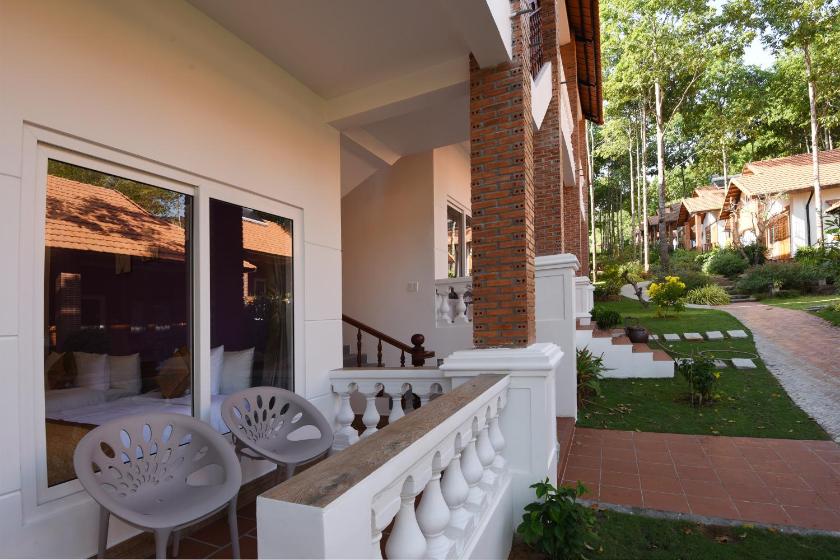 Phòng cho 3 người có Ban Công