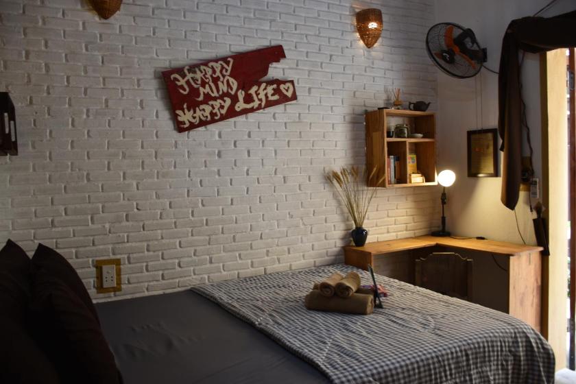 Phòng Giường Đôi Hạng Bình Dân