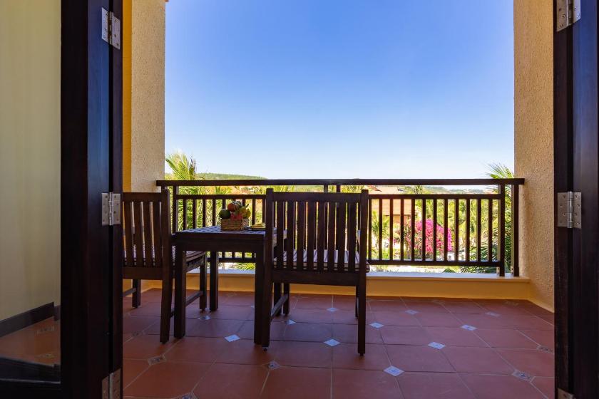 Phòng Deluxe Giường Đôi Có Ban Công - Miễn Phí Minibar Trong Phòng Phòng Deluxe Giường Đôi Có Ban Công - Miễn Phí Minibar Trong Phòng