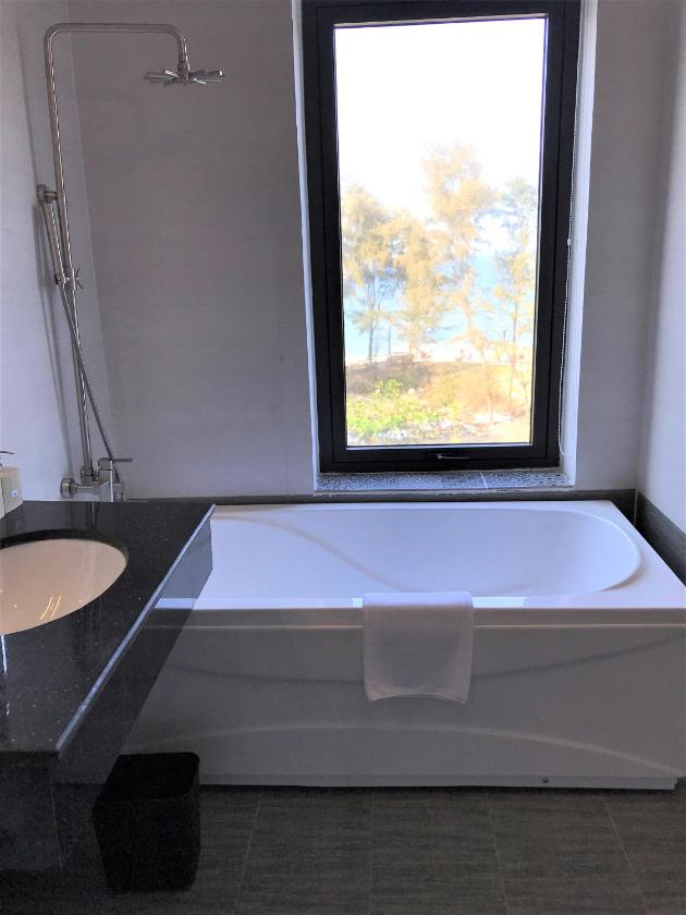 Suite Có Giường Cỡ King Nhìn Ra Biển