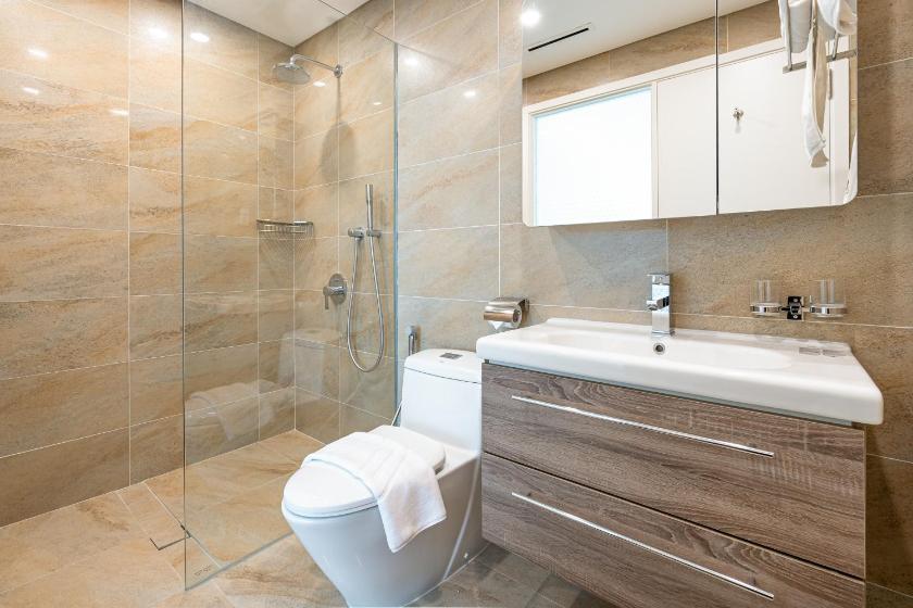 Suite Nhìn Ra Thành Phố