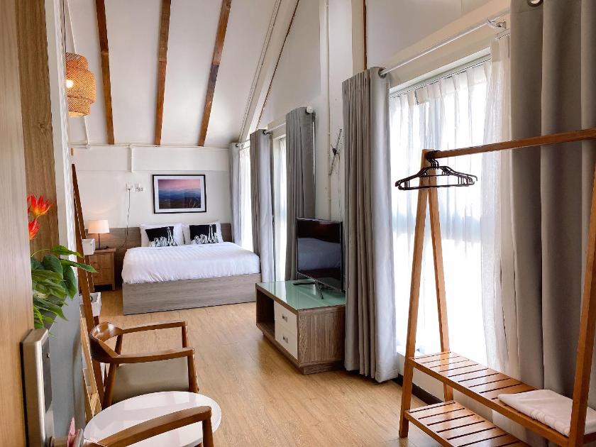 Studio Có Giường Cỡ King