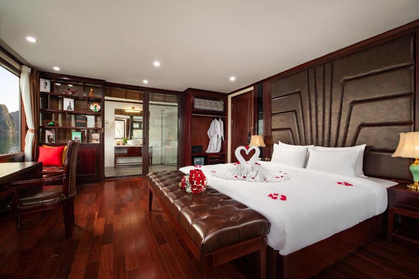 Suite Executive Có Sân Hiên - 2 Ngày 1 Đêm  Suite Executive Có Sân Hiên - 2 Ngày 1 Đêm