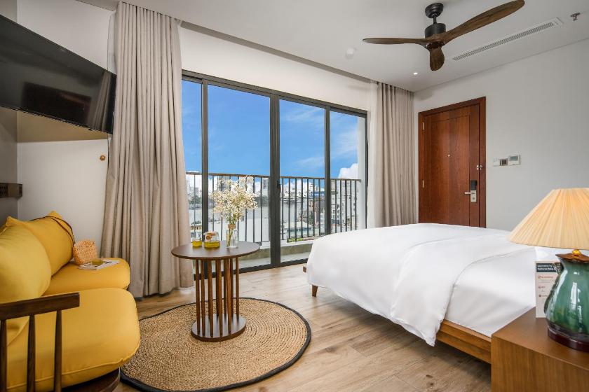 Studio Có Ban Công Studio Có Ban Công