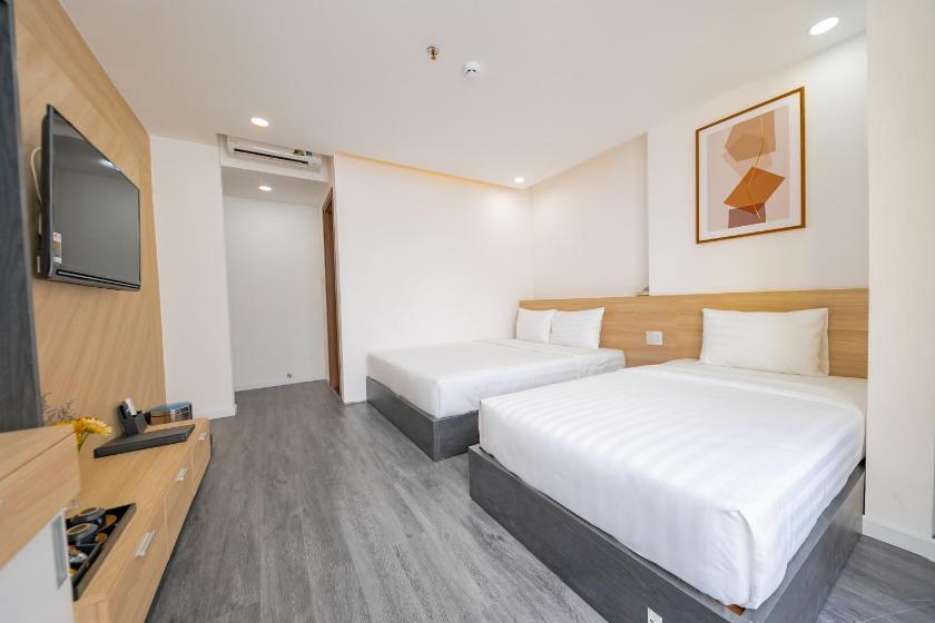 Phòng 3 Người Nhìn Ra Thành Phố Phòng 3 Người Nhìn Ra Thành Phố