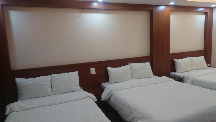 Phòng Superior 2 giường đơn nhìn ra cảnh thành phố Phòng Superior 2 giường đơn nhìn ra cảnh thành phố