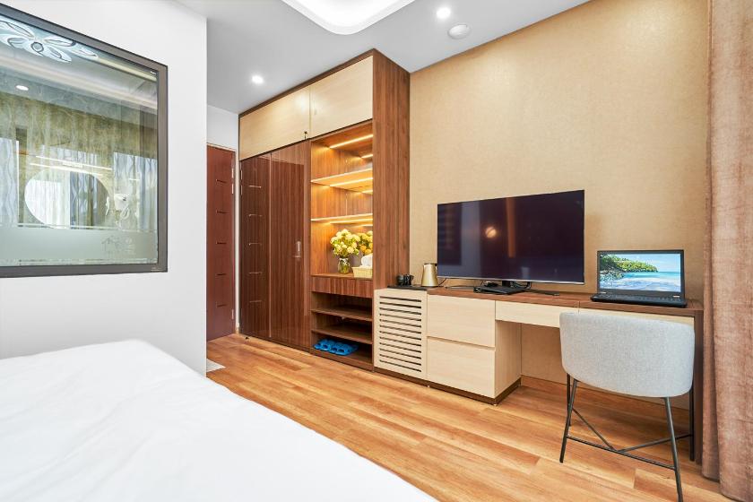 Phòng Deluxe Giường Đôi Nhìn Ra Biển