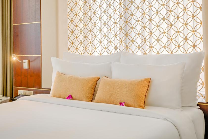 Junior Suite Beachfront - High Tea included