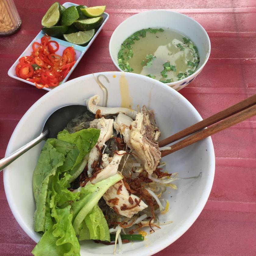 Phòng Có Giường Cỡ Queen Với Phòng Tắm Chung Phòng Có Giường Cỡ Queen Với Phòng Tắm Chung