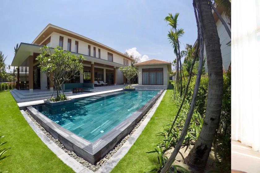 Biệt Thự Có Hồ Bơi Riêng