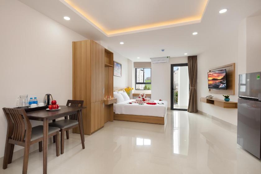 Studio Deluxe Có Giường Cỡ King